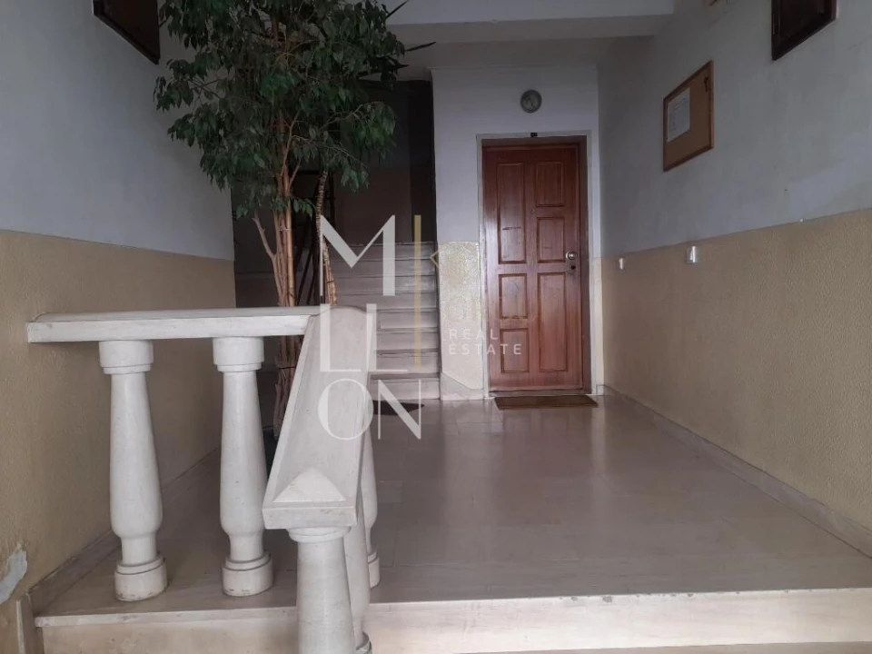 Apartamento T2 para Venda em Queluz e Belas Foto 29