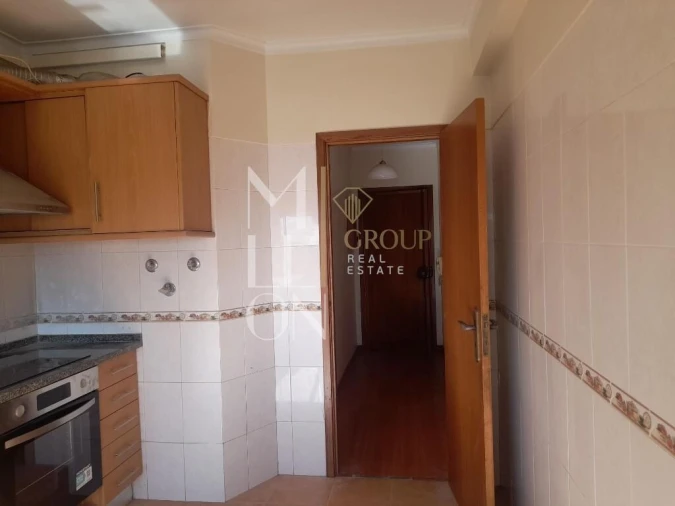 Apartamento T2 para Venda em Queluz e Belas Foto 24