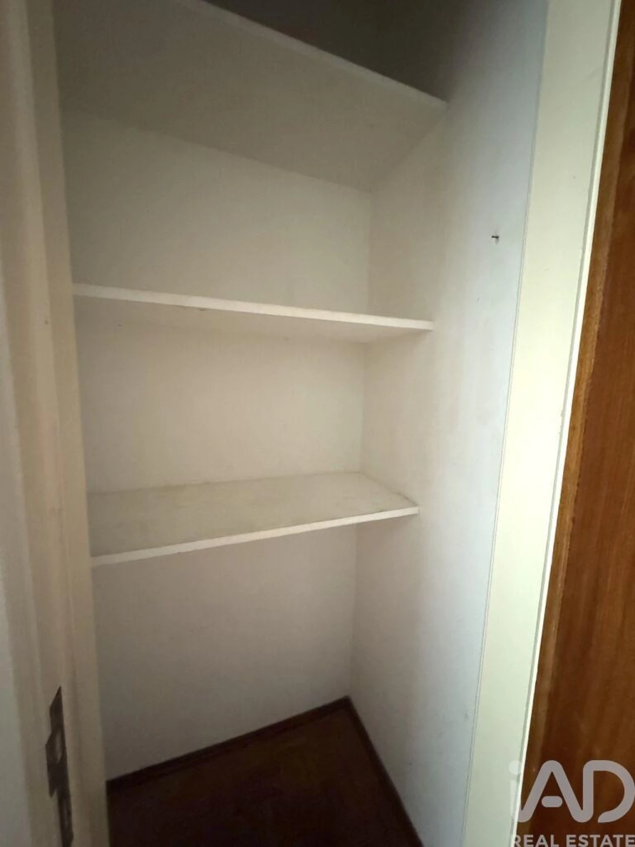 Apartamento T2 para Venda em Porto Salvo Foto 24