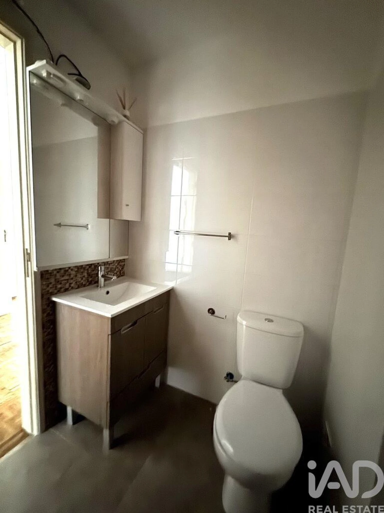Apartamento T2 para Venda em Porto Salvo Foto 28