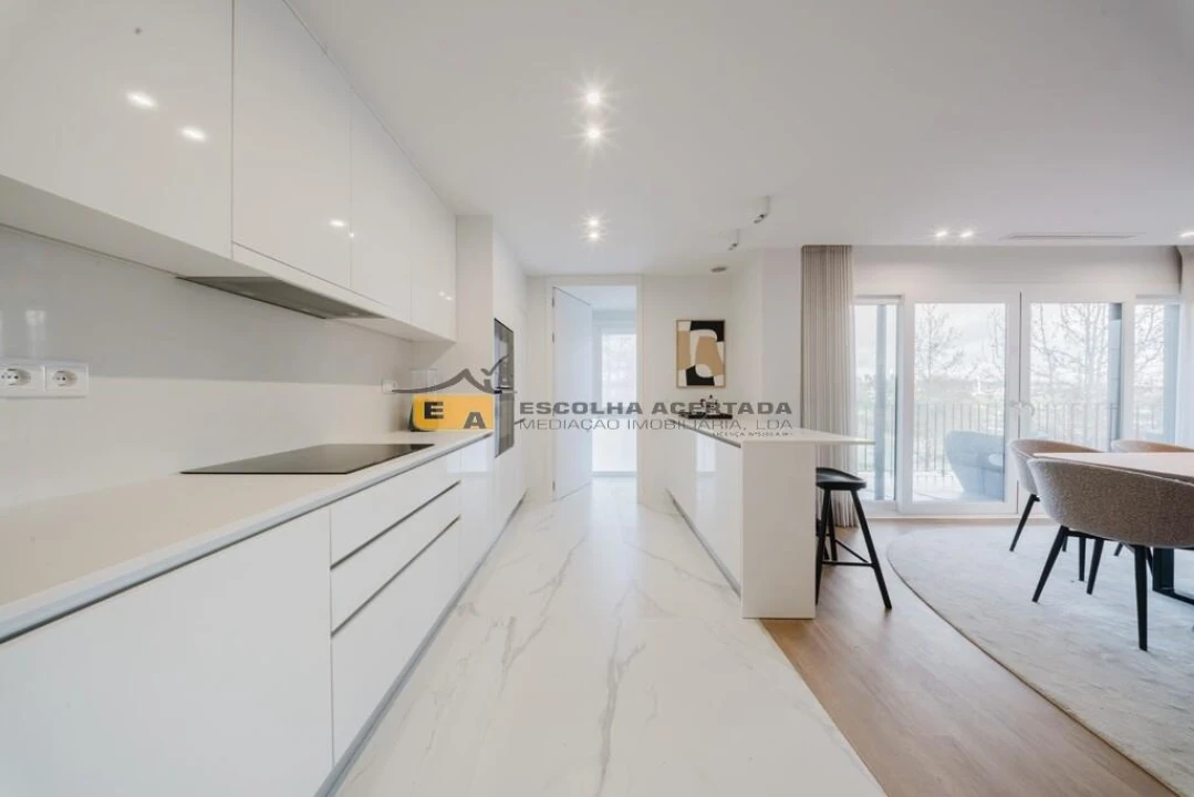 Apartamento T3 para Venda em Cidade da Maia Foto 13