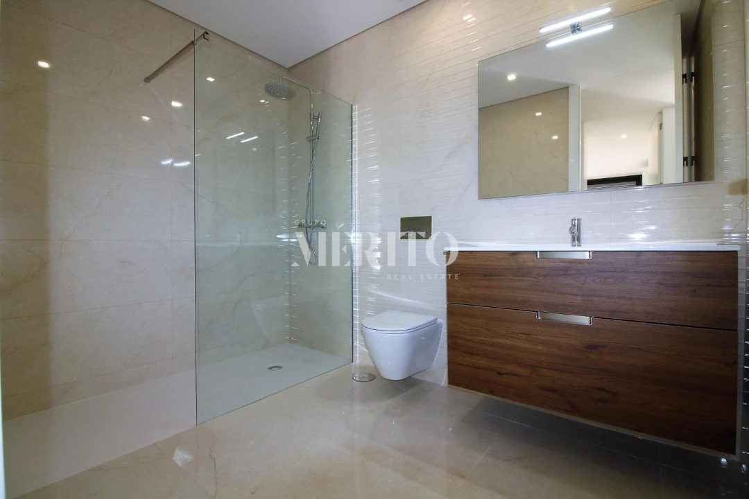 Apartamento T3 para Arrendamento em Galegos (Santa Maria) Foto 10