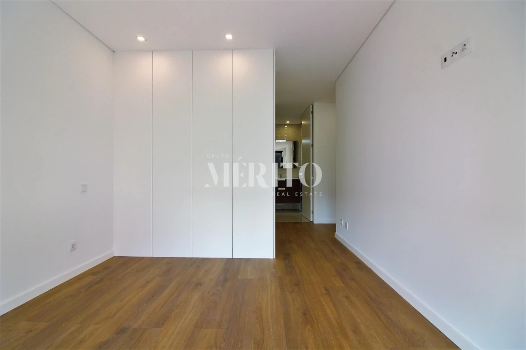 Apartamento T3 para Arrendamento em Galegos (Santa Maria) Foto 14