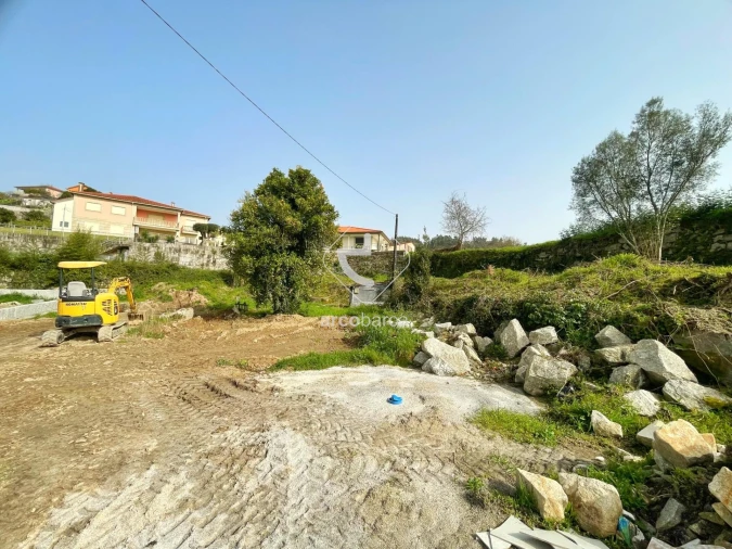 Terreno para Venda em Arcos de Valdevez (São Paio) e Giela Foto 13