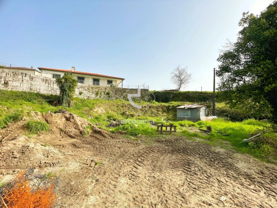 Terreno para Venda em Arcos de Valdevez (São Paio) e Giela Foto 7