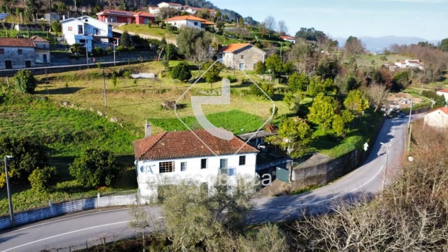 Moradia T4 para Venda em Crasto, Ruivos e Grovelas Foto 25