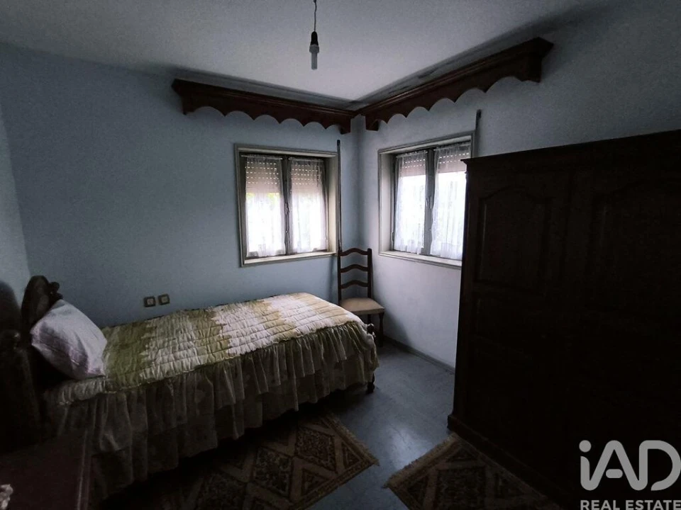 Moradia T5 para Venda em Vila Cova da Lixa e Borba de Godim Foto 7