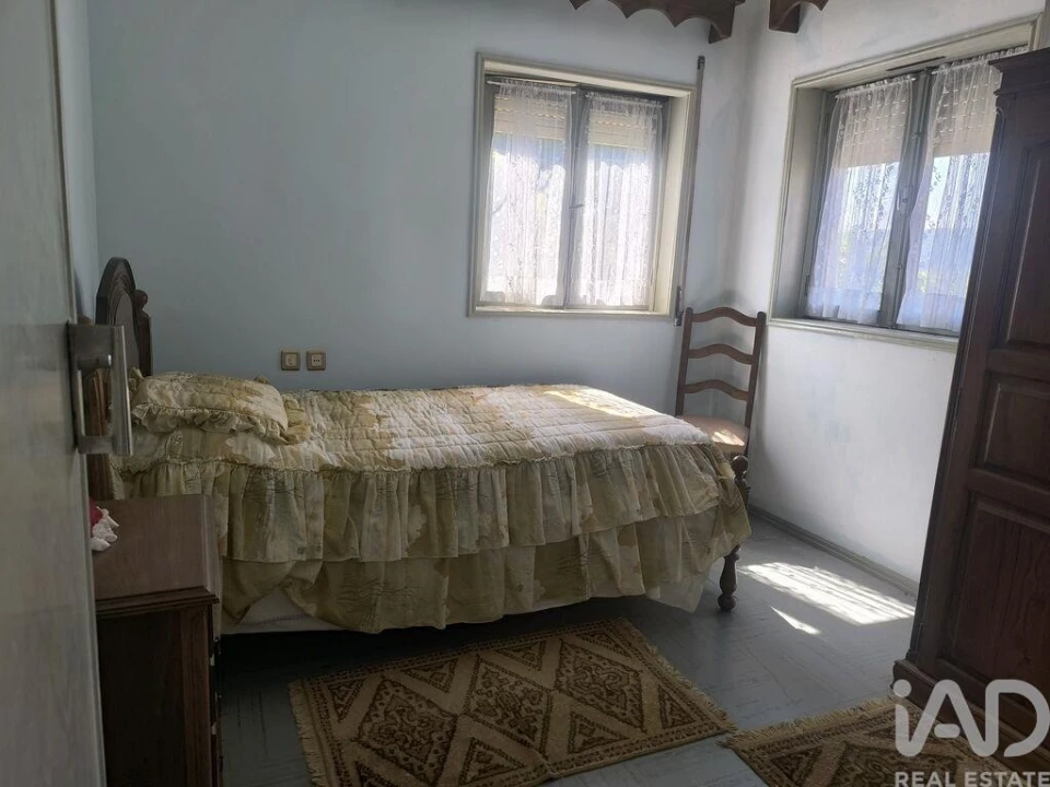 Moradia T5 para Venda em Vila Cova da Lixa e Borba de Godim Foto 15