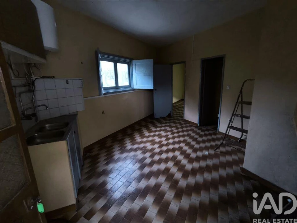 Moradia T5 para Venda em Vila Cova da Lixa e Borba de Godim Foto 15