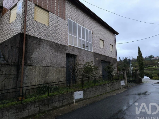 Moradia T5 para Venda em Vila Cova da Lixa e Borba de Godim Foto 29