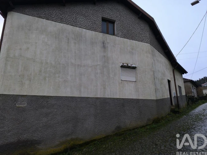 Moradia T5 para Venda em Vila Cova da Lixa e Borba de Godim Foto 31