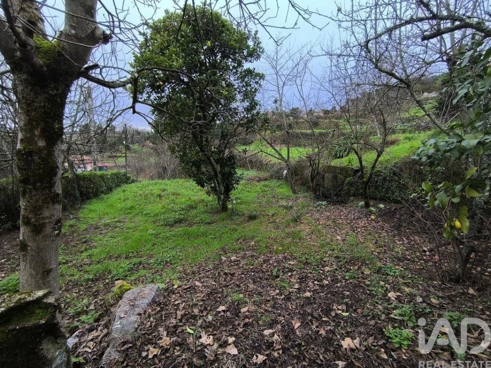 Moradia T5 para Venda em Vila Cova da Lixa e Borba de Godim Foto 25