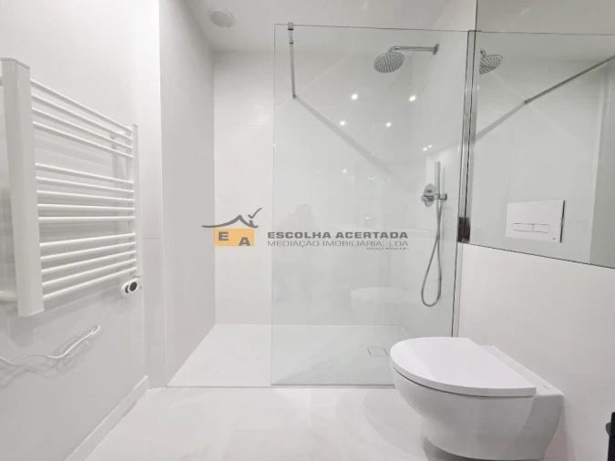 Apartamento T1 para Venda em Cidade da Maia Foto 7