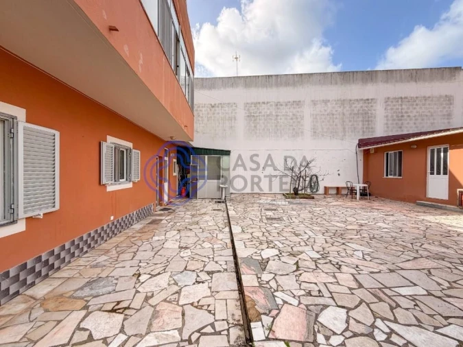 Moradia T5 para Venda em Pechão Foto 10