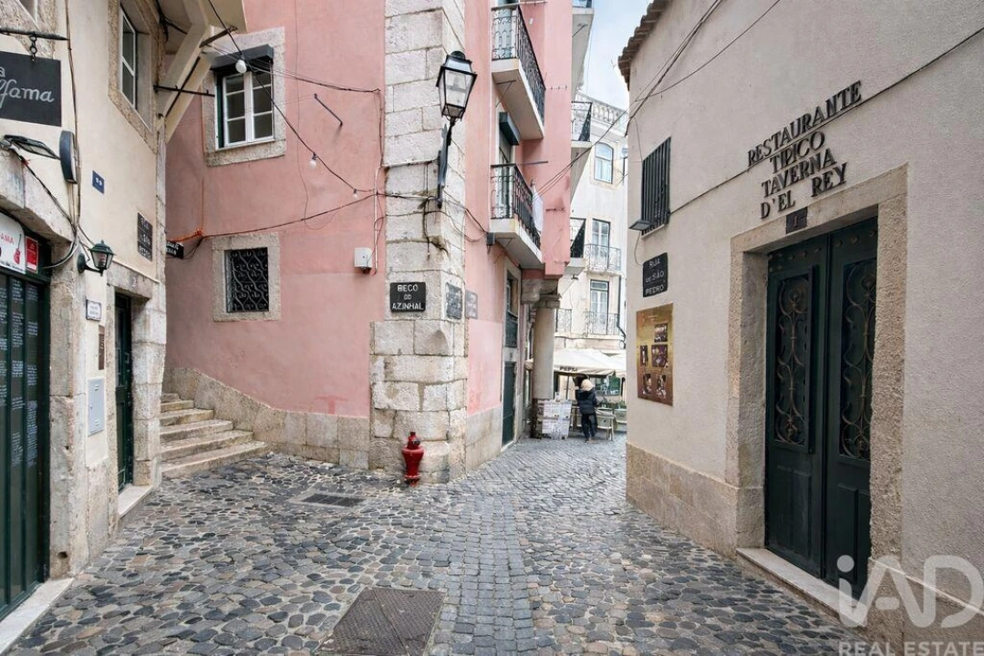 Prédio para Venda em Santa Maria Maior Foto 39