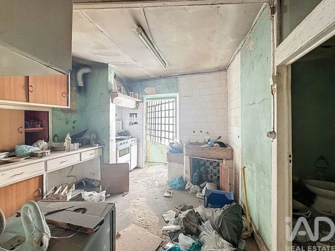 Prédio para Venda em Santa Maria Maior Foto 35