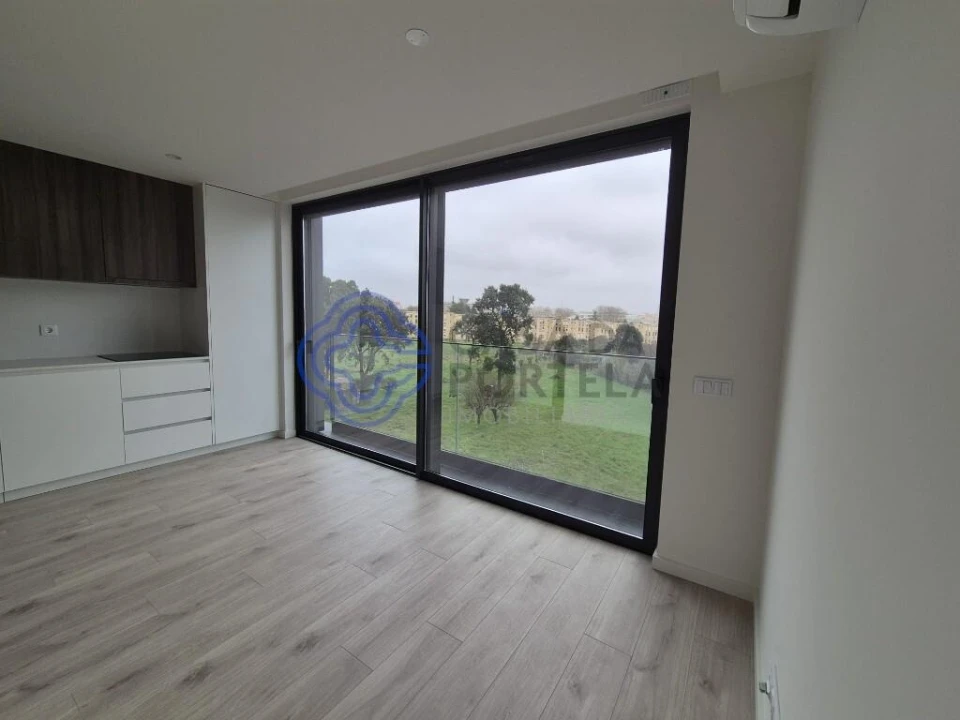 Apartamento para Venda em São Mamede de Infesta e Senhora da Hora Foto 3