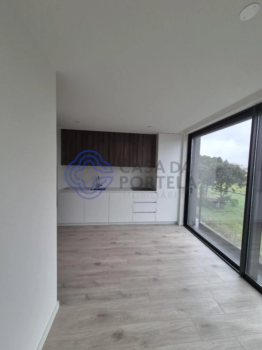 Apartamento para Venda em São Mamede de Infesta e Senhora da Hora Foto 4