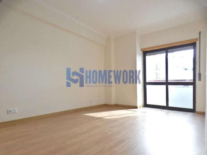 Apartamento T3 para Venda em Rio de Mouro Foto 15