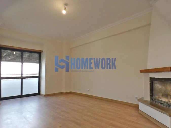 Apartamento T3 para Venda em Rio de Mouro Foto 8