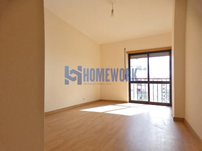 Apartamento T3 para Venda em Rio de Mouro Foto 22