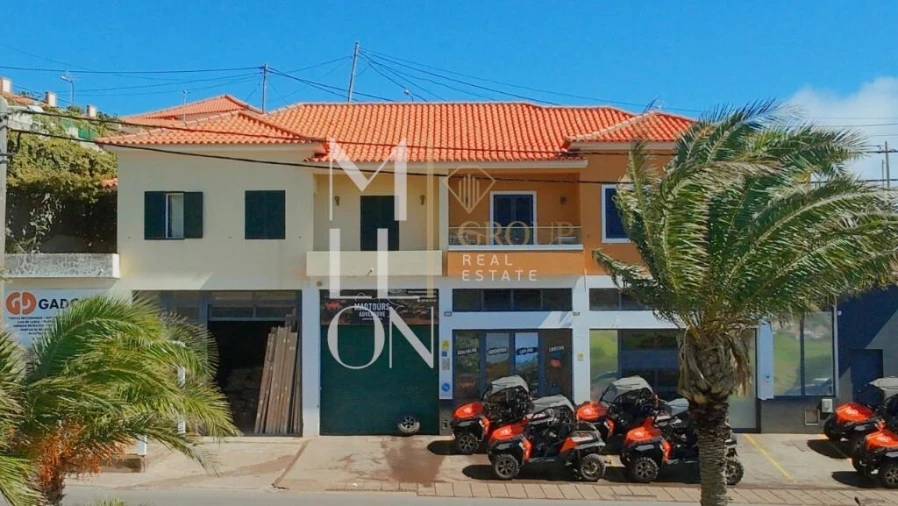 Armazém para Venda em Caniçal Foto 11