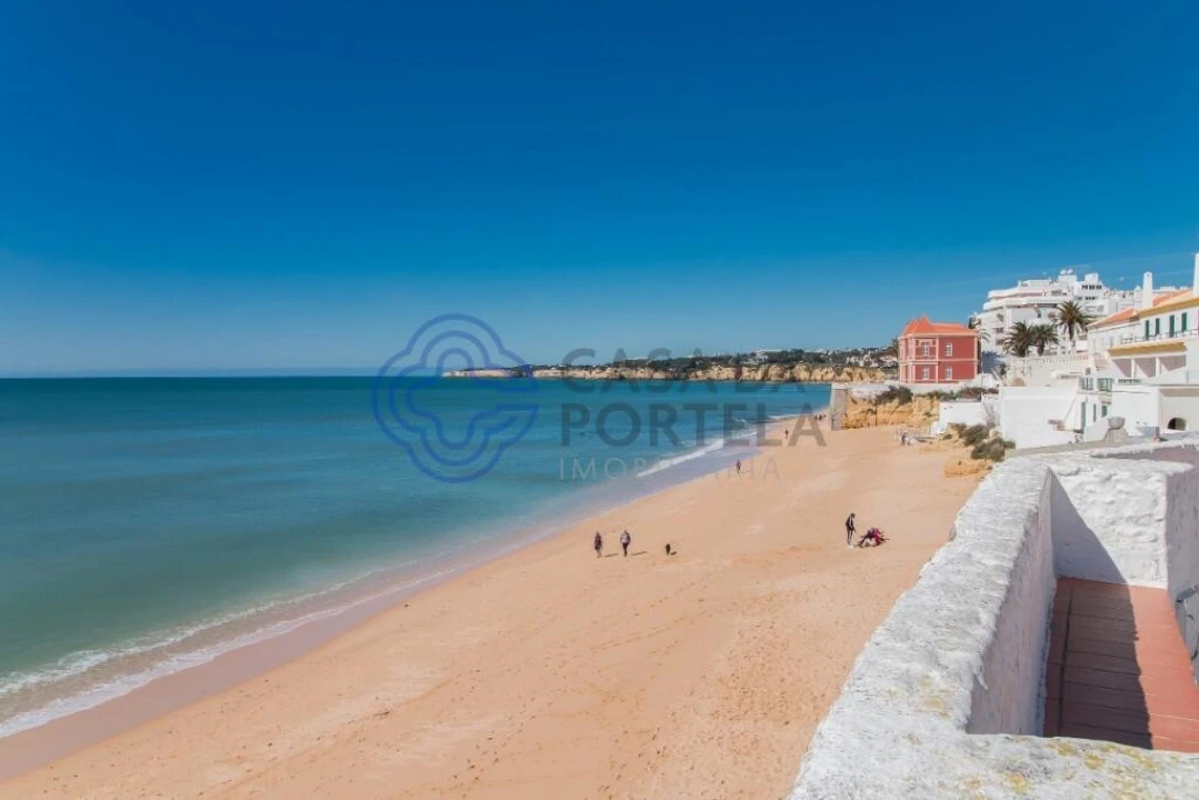 Apartamento T1 para Venda em Armação de Pera Foto 4