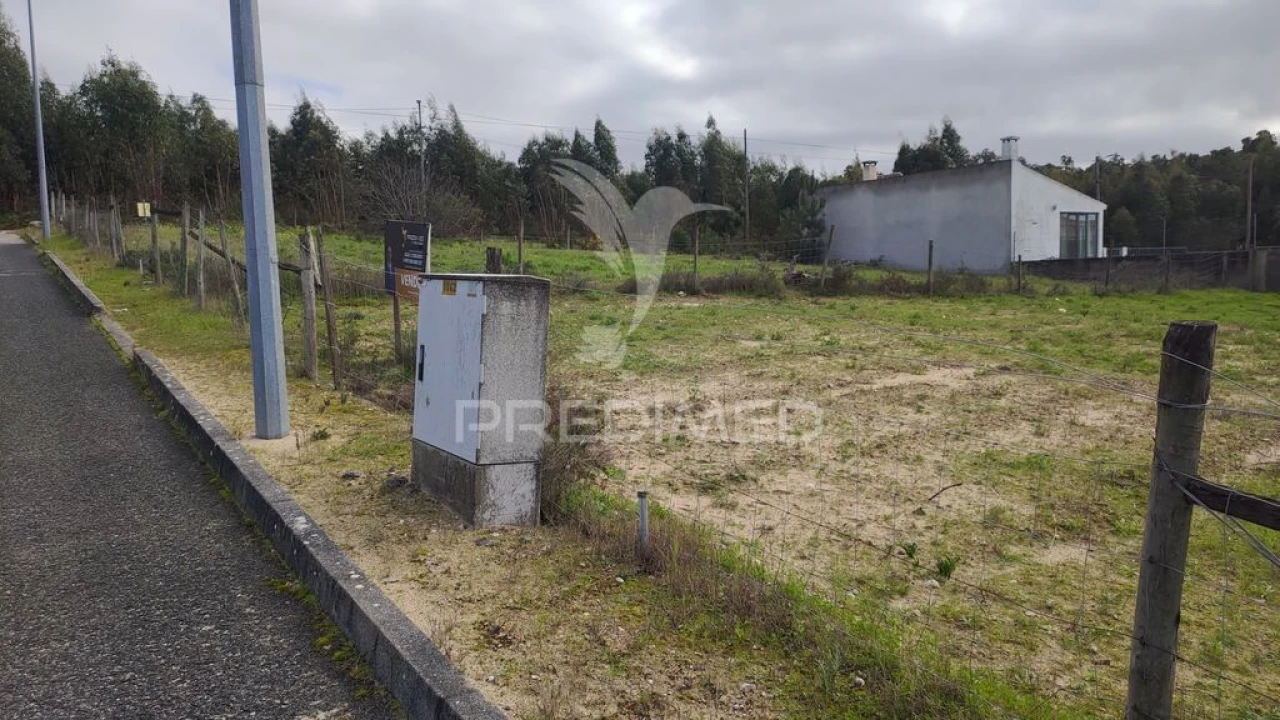 Terreno para Venda em Carregueira Foto 4