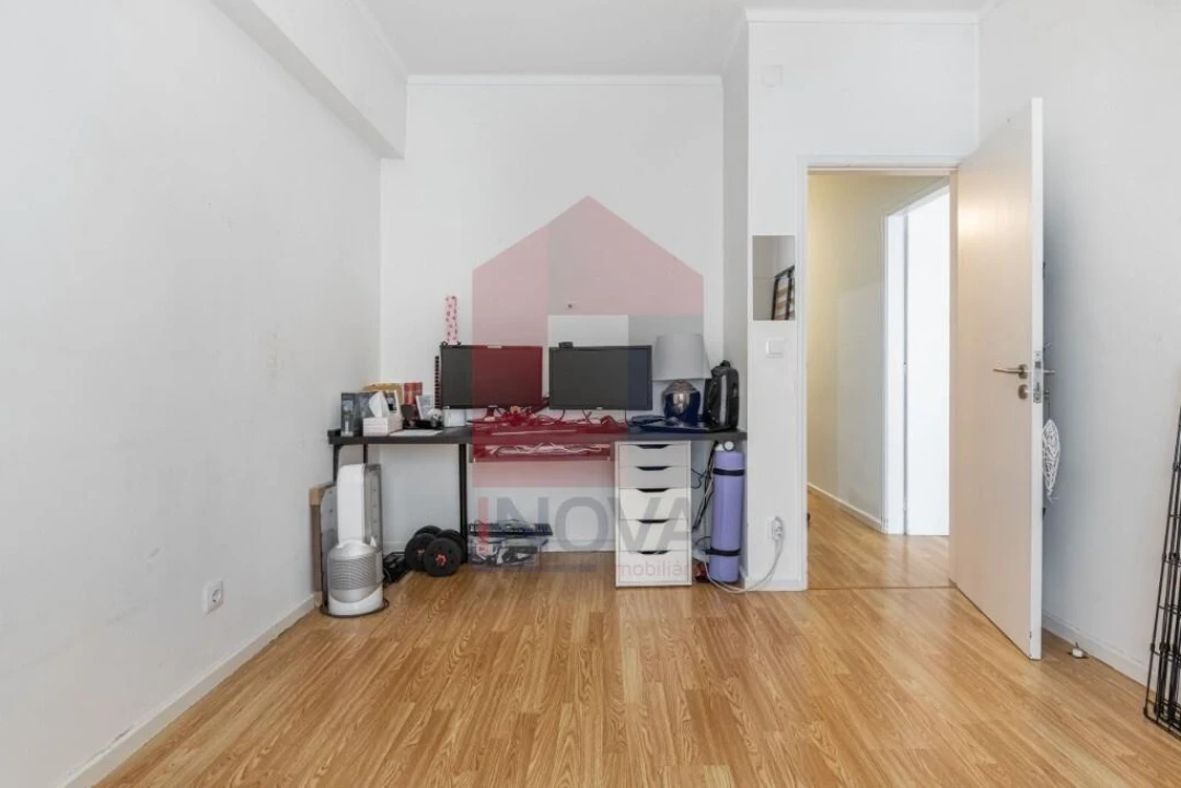 Apartamento T2 para Venda em Real, Dume e Semelhe Foto 12
