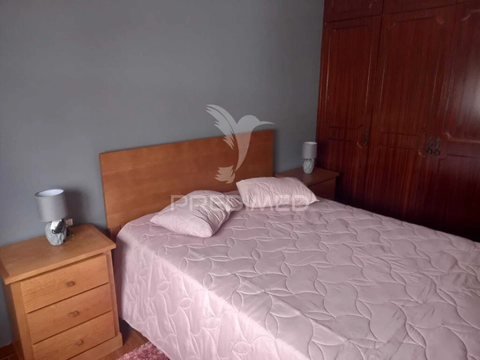 Apartamento T4 para Venda em Salvaterra de Magos e Foros de Salvaterra Foto 3