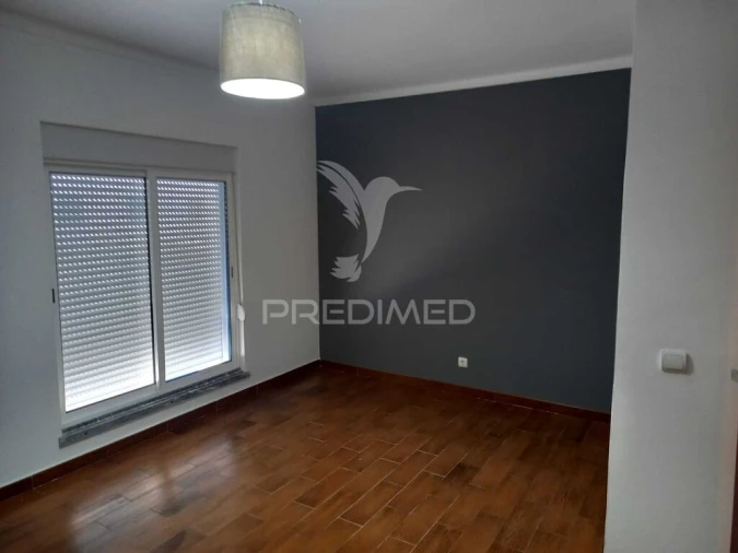 Apartamento T4 para Venda em Salvaterra de Magos e Foros de Salvaterra Foto 4