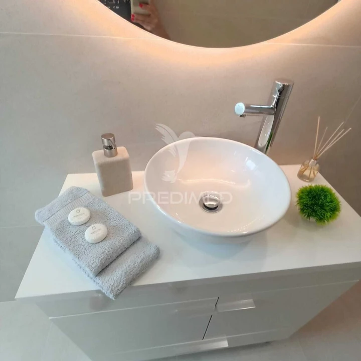 Apartamento T2 para Venda em Benfica Foto 4