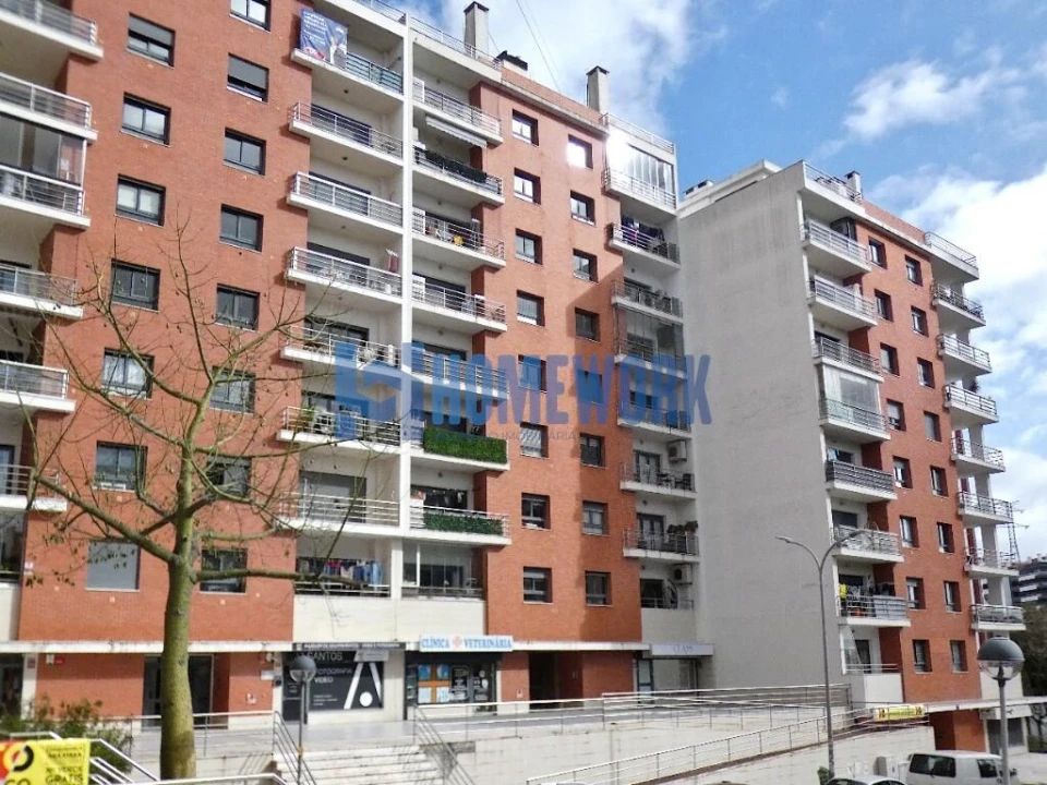 Apartamento T3 para Venda em Odivelas Foto 1