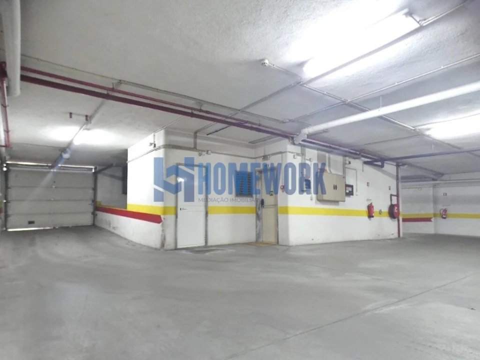 Apartamento T3 para Venda em Odivelas Foto 35