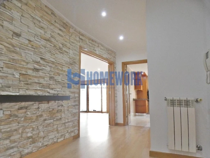 Apartamento T3 para Venda em Odivelas Foto 5