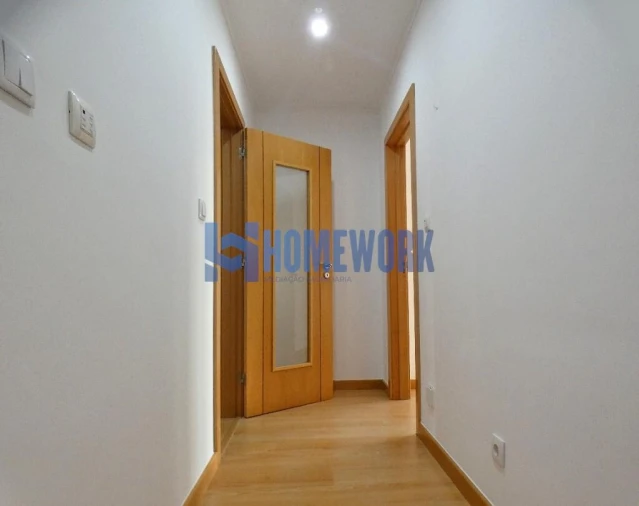 Apartamento T3 para Venda em Odivelas Foto 31