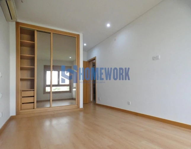 Apartamento T3 para Venda em Odivelas Foto 26