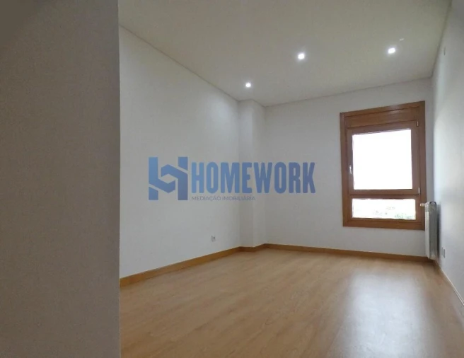 Apartamento T3 para Venda em Odivelas Foto 21