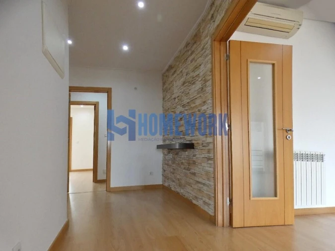 Apartamento T3 para Venda em Odivelas Foto 11