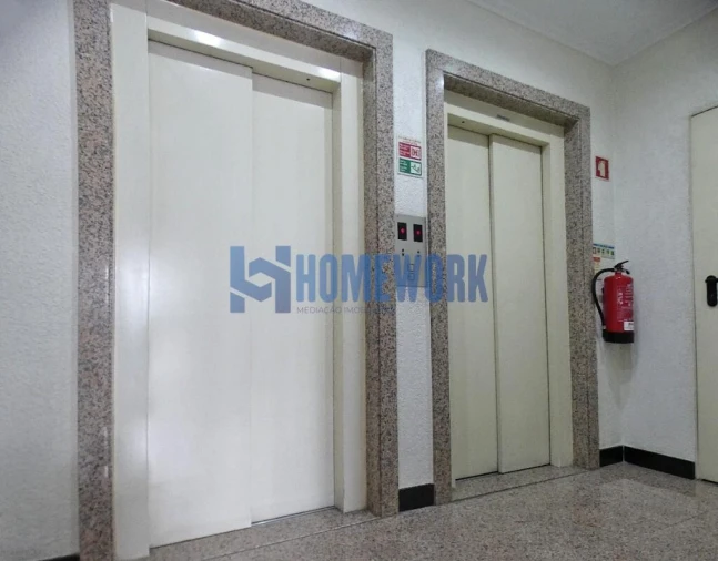 Apartamento T3 para Venda em Odivelas Foto 4