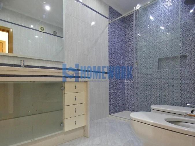 Apartamento T3 para Venda em Odivelas Foto 28