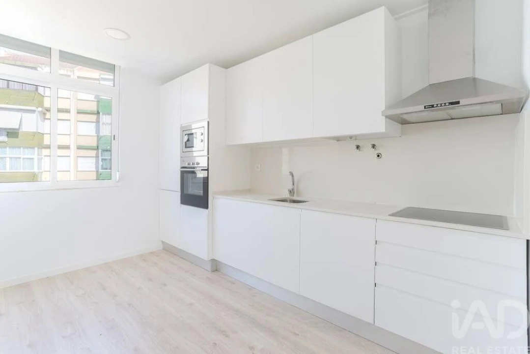 Apartamento T3 para Venda em Alto do Seixalinho, Santo André e Verderena Foto 1