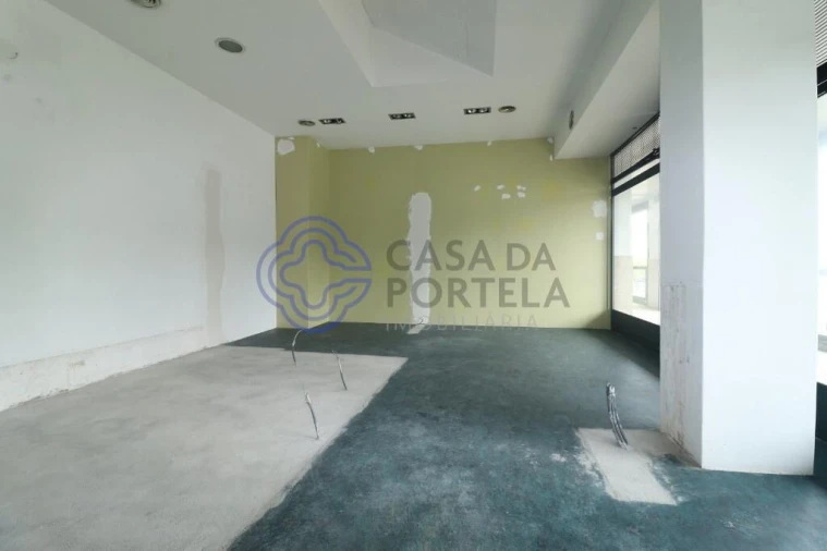 Loja para Venda em Lordelo do Ouro e Massarelos Foto 29