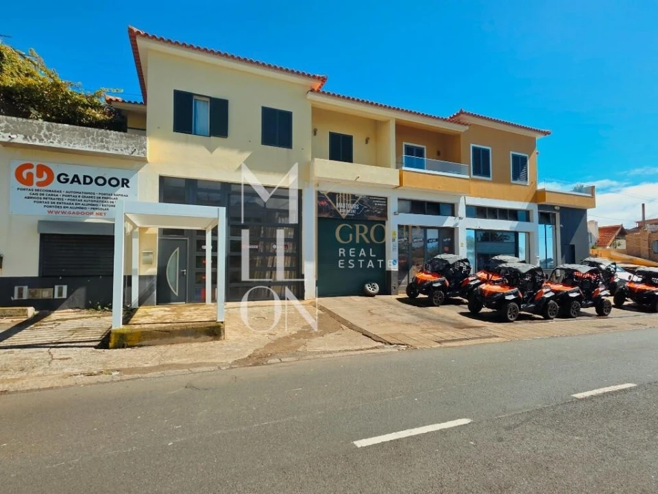 Armazém para Venda em Caniçal Foto 14