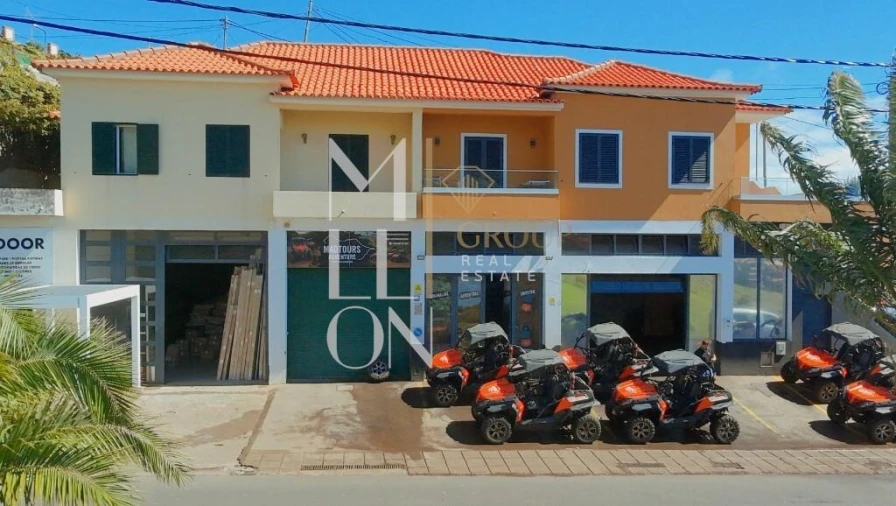 Armazém para Venda em Caniçal Foto 4