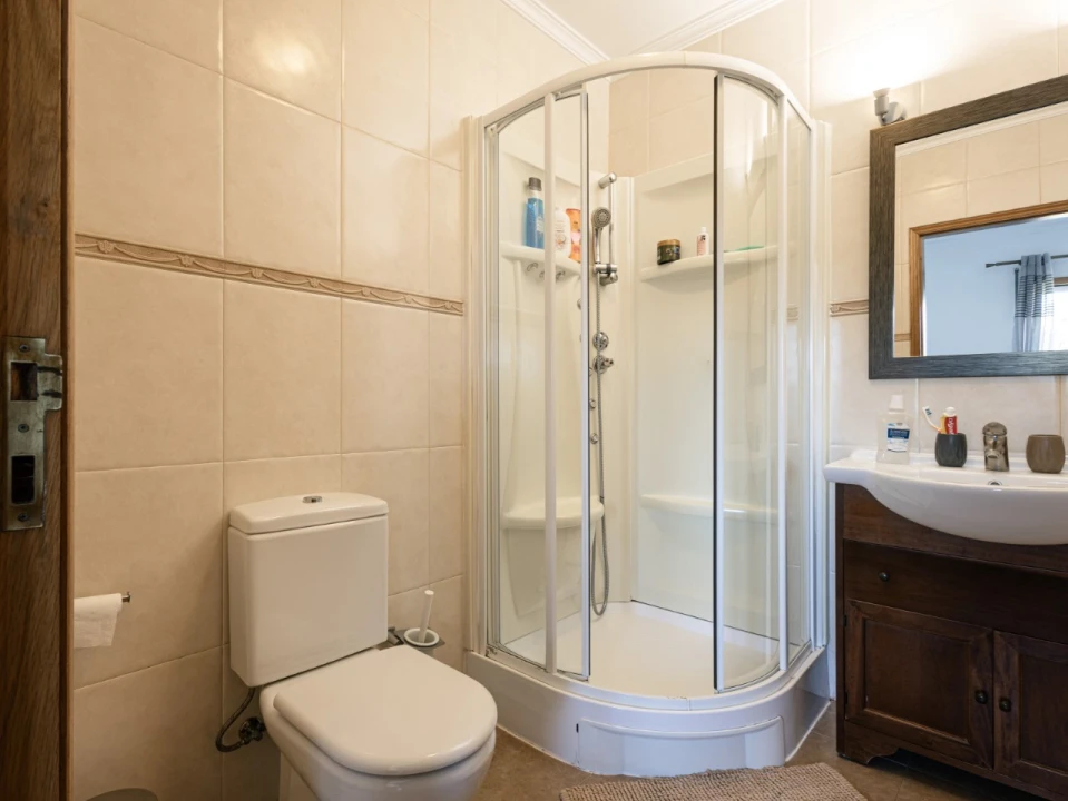 Moradia T4 para Venda em Tavarede Foto 7