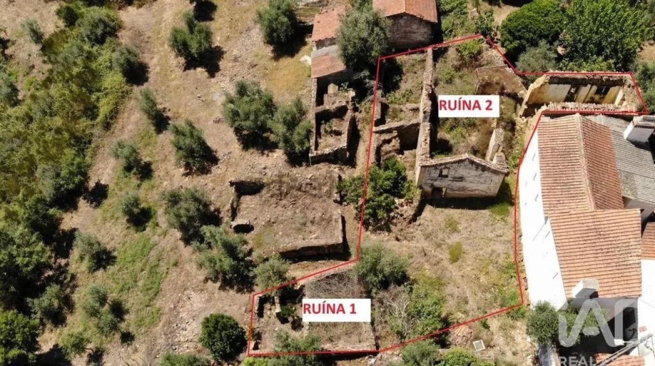 Terreno para Venda em Vila de Rei Foto 1