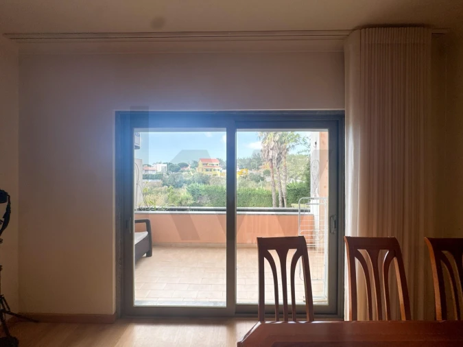 Apartamento T2 para Venda em Alcabideche Foto 6