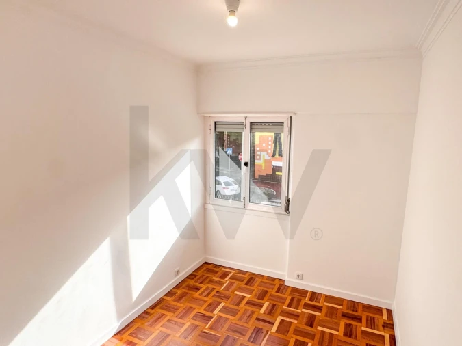 Apartamento T3 para Venda em Alfragide Foto 6