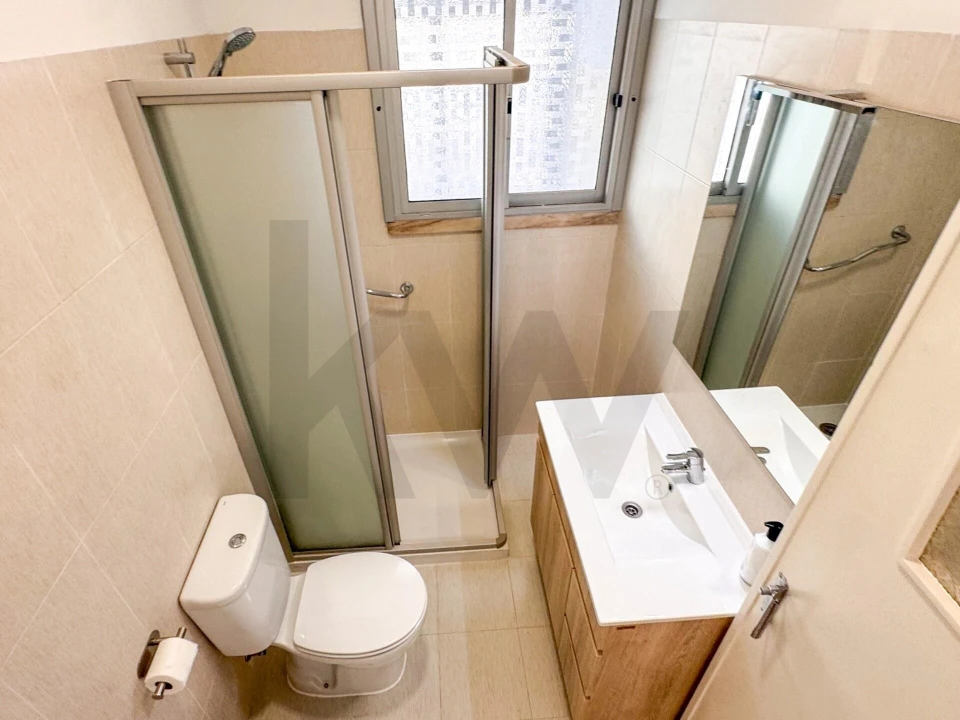 Apartamento T3 para Venda em Alfragide Foto 7